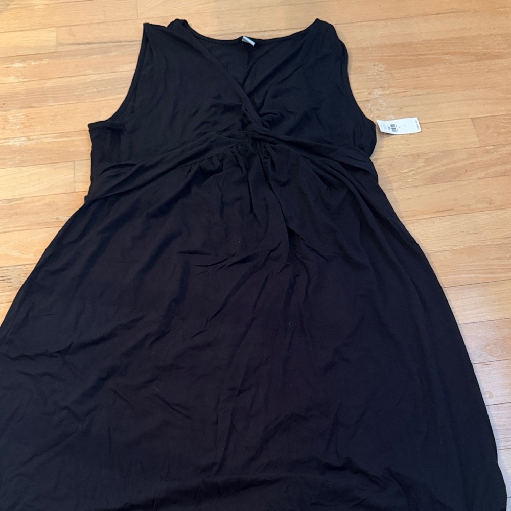 Old Navy Black Sleeveless Twist-Front Midi Dress